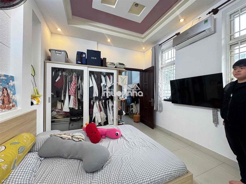 1 phòng ngủ tách bếp ngay dương quảng hàm