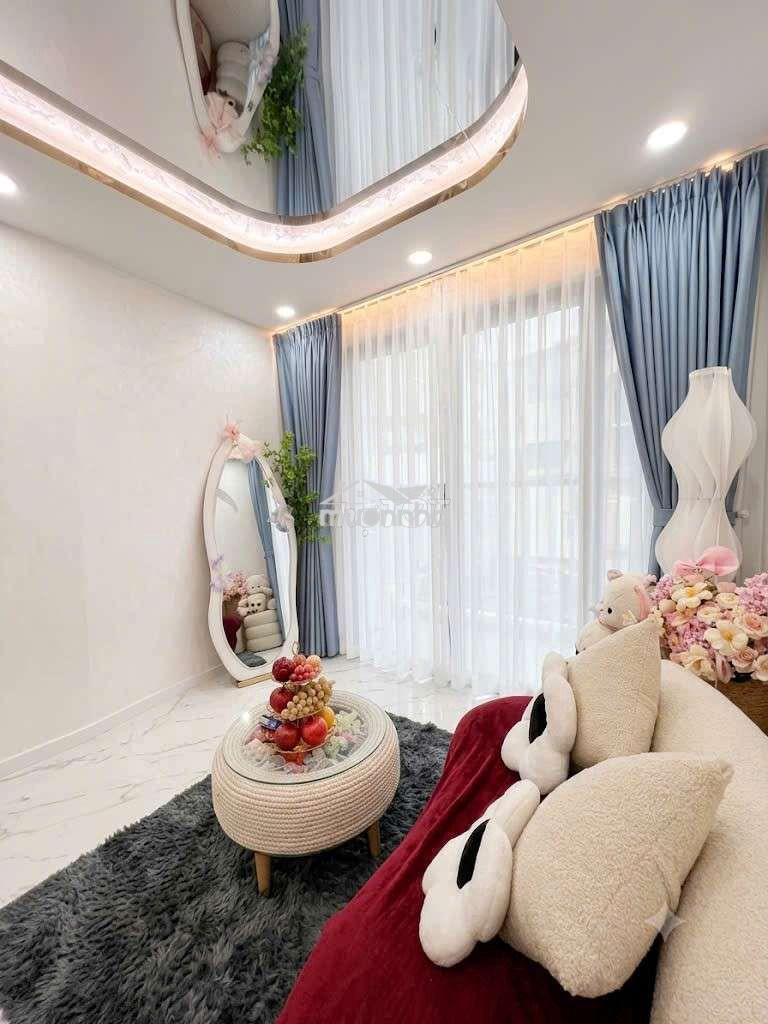  Hẽm xe hơ, sát mặt tiền đườngi cách mạng tháng tám, phường hòa hưng, - Ảnh 2