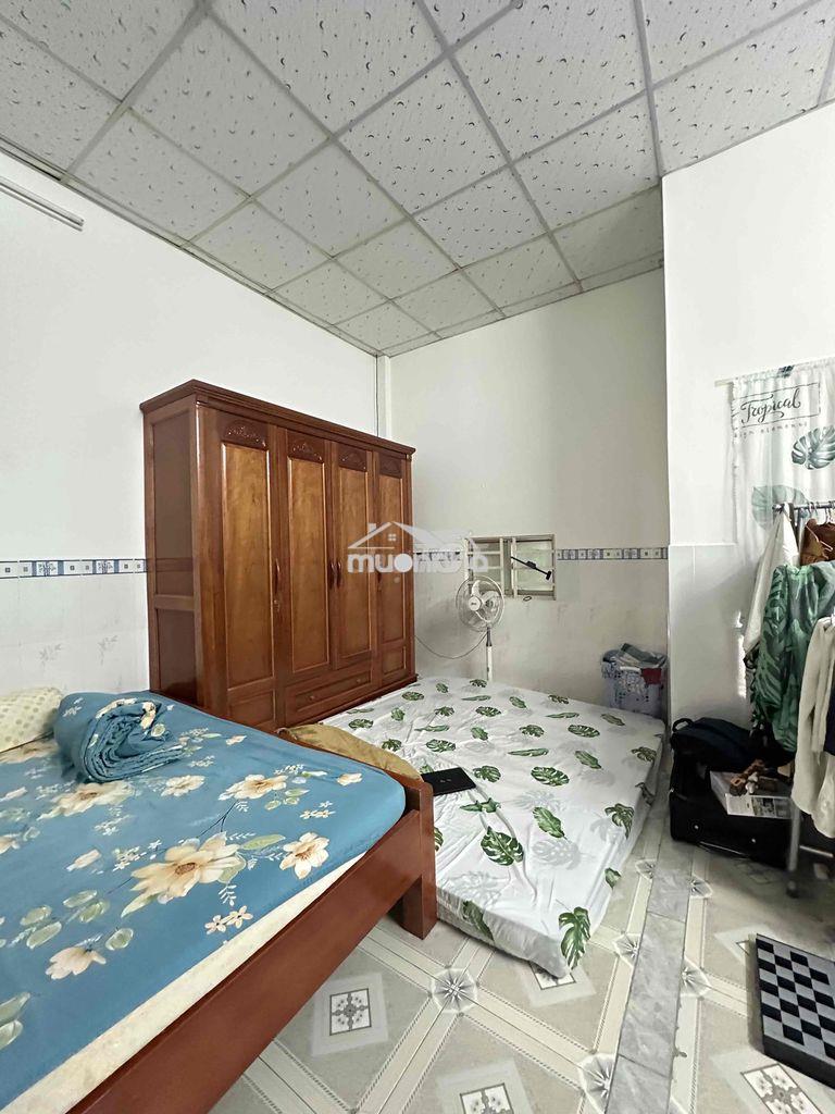 Nhà hoàn công-full nội thất -kế bên chợ- 3tỷ2 - 4