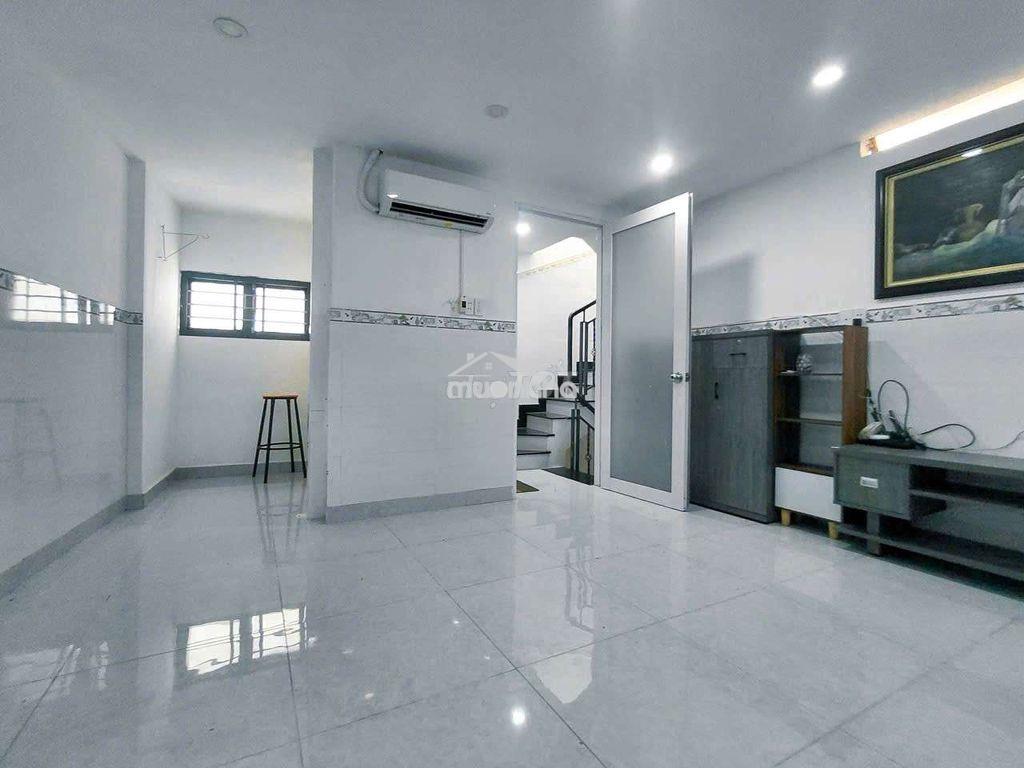 Nhà cho thuê nguyên căn ngay tân bình 4 tầng  giá 15tr - Ảnh 2