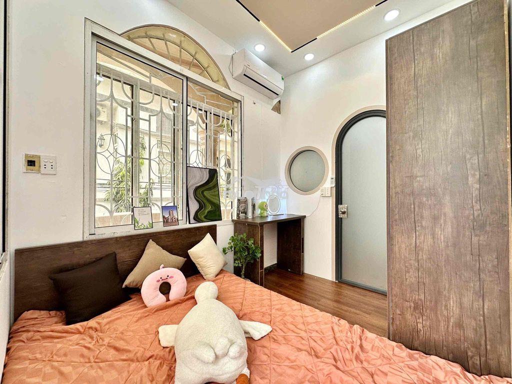 Siêu phẩm căn hộ 2 phòng ngủ, full nội thất cao cấp, lạc long quân tb - Ảnh 4