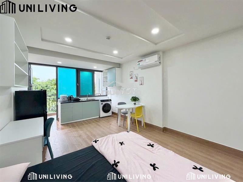 Studio ban công full nội thất ngay vincom lê văn việt, ngã 4 thủ đức