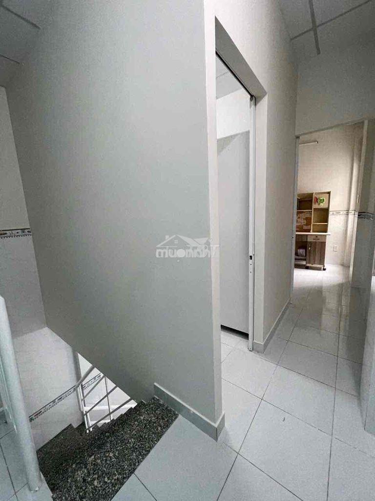Bán nhà lạc long quân-sát âu cơ--2 tầng-sát mt-27m2-2.7 tỷ - Ảnh 2