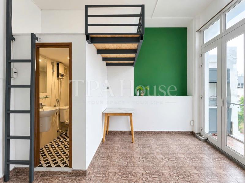 Duplex gác cao ban công gần landmark81 chỉ 5.x thương lượng - Ảnh 3