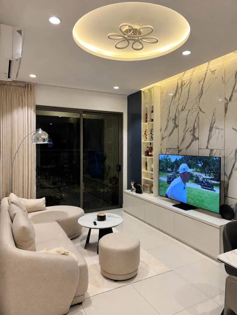 (Tin thật) căn hoàng hoa thám sổ hồng sang tên liền, 2,04 tỷ vay 70%, đang cho thuê 15tr/tháng