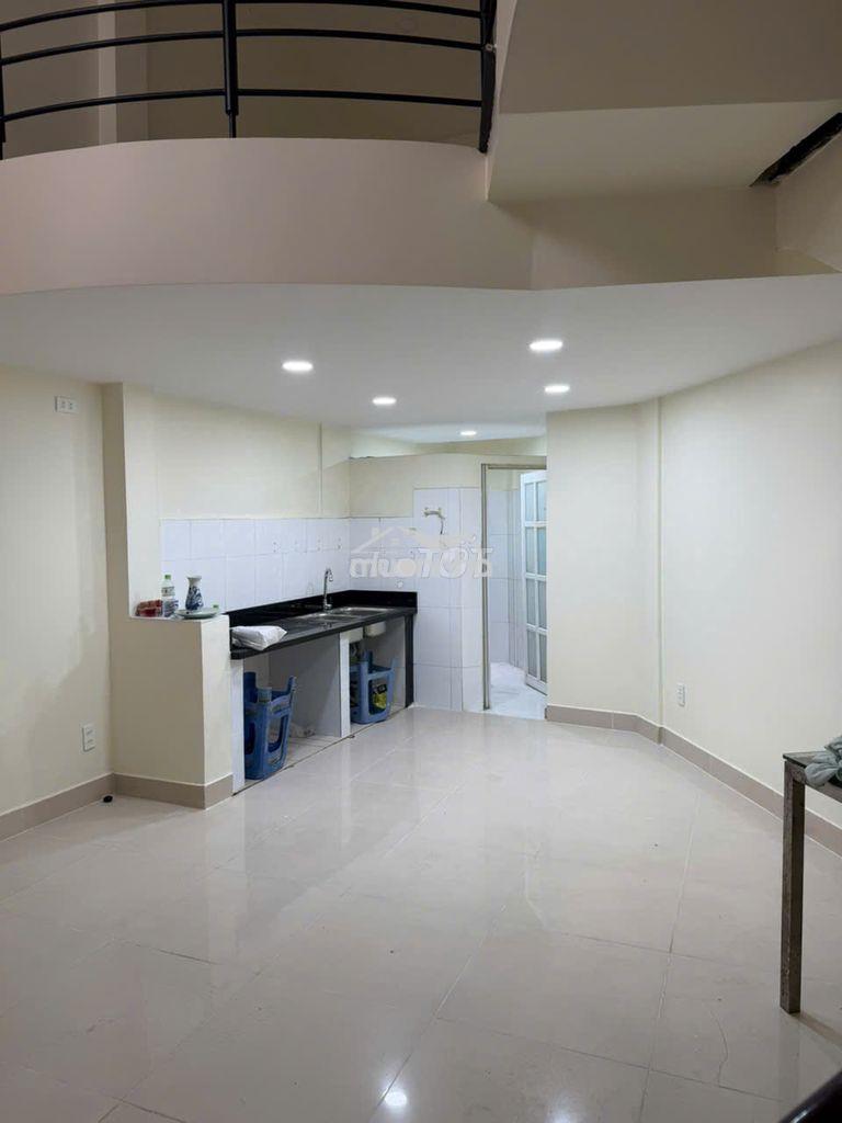 Nhà mới 3pn hoà hảo quận 10_tiện ở gia đình_vp công ty - Ảnh 2
