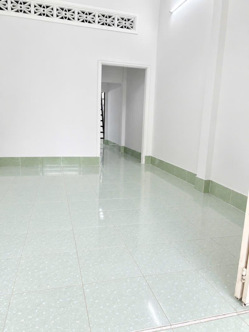 Nhà gần chợ thạnh xuân – gần 70m²– hẻm ô tô 5m – chỉ 3.7 tỷ - Ảnh 3