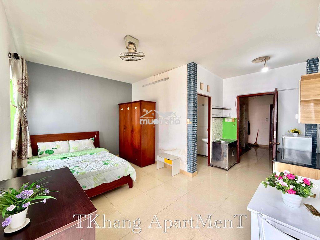 Cho thuê căn hộ studio bancol thang máy rộng 30m2 ngay chợ hoà hưng - Ảnh 2