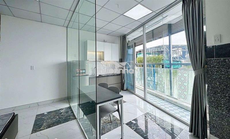 Cho thuê căn 1pn ban công, full nt phú nhuận ngay khu phan xích long
