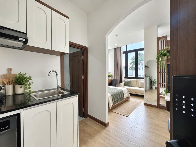 Phòng mới tách bếp nội thất cao cấp thang máy giáp phú nhuận - bình thạnh ngay emart phan văn trị 