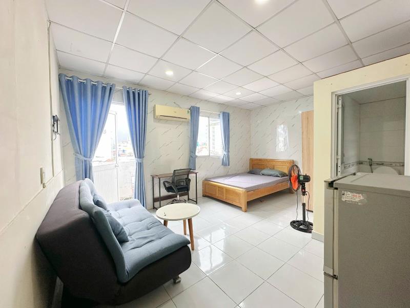 Cho thuê phòng trọ studio ban công siêu xịn tại trường sơn - công viên hoàng văn thụ | thuận tiện di chuyển phú nhuận - quận 3 - quận 1