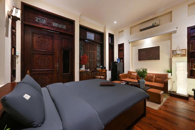 Căn hộ full nội thất ngay chân cầu ba son