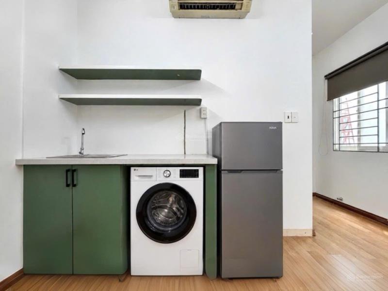 Cho thuê cc mini studio ban công, 6,5 triệu vnd, 30m2, view đẹp tại c1, tân bình ngay nhà ga t3 - Ảnh 2