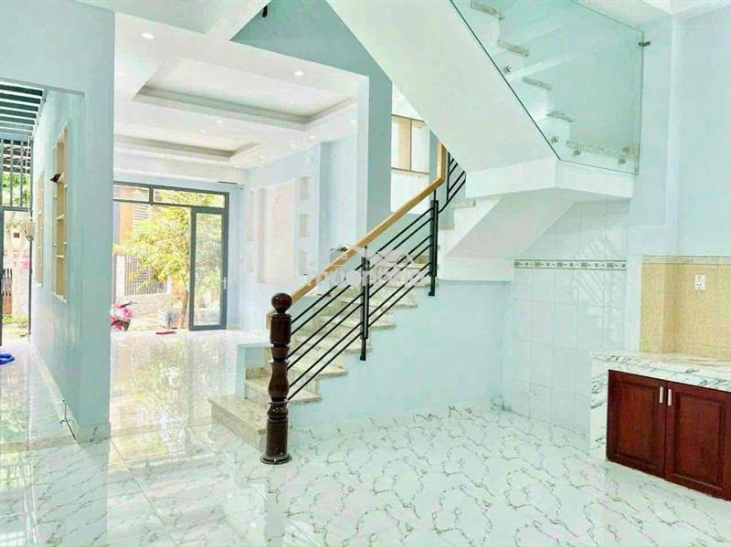 ✅Cho thuê nhà nguyên căn khu phạm hữu lầu q7*dt 5x15m2-2pn-giá 15tr