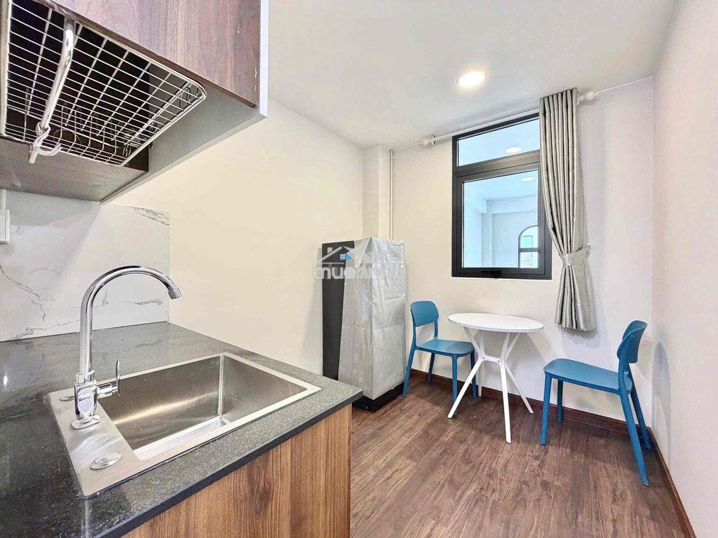 Phòng tách bếp đầy đủ nội thất ở nguyễn sơn  ở được ngay mới xây - Ảnh 3