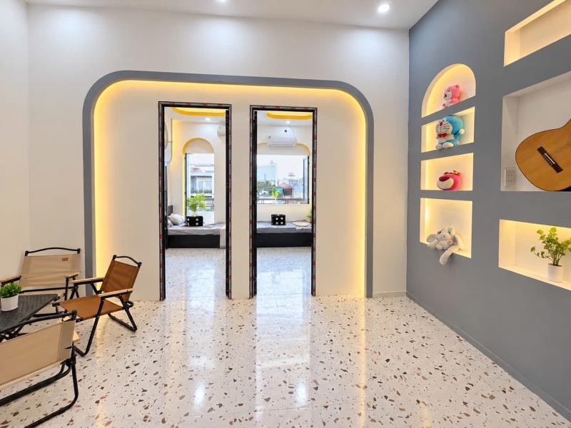 Khai trương căn hộ 2pn full nội thất cao cấp, cửa sổ lớn thoáng trần hưng đạo quận 5 gần cầu nguyễn văn cừ, cầu chữ y 