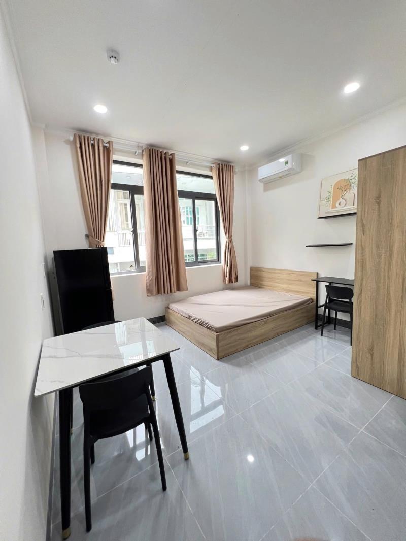 Studio đẹp rộng thoải mái có cửa sổ trời lớn - gần đh văn hiến, học viện hàng không, ngã tư bảy hiền, etown cộng hoà, chợ hoàng hoa thám - Ảnh 3