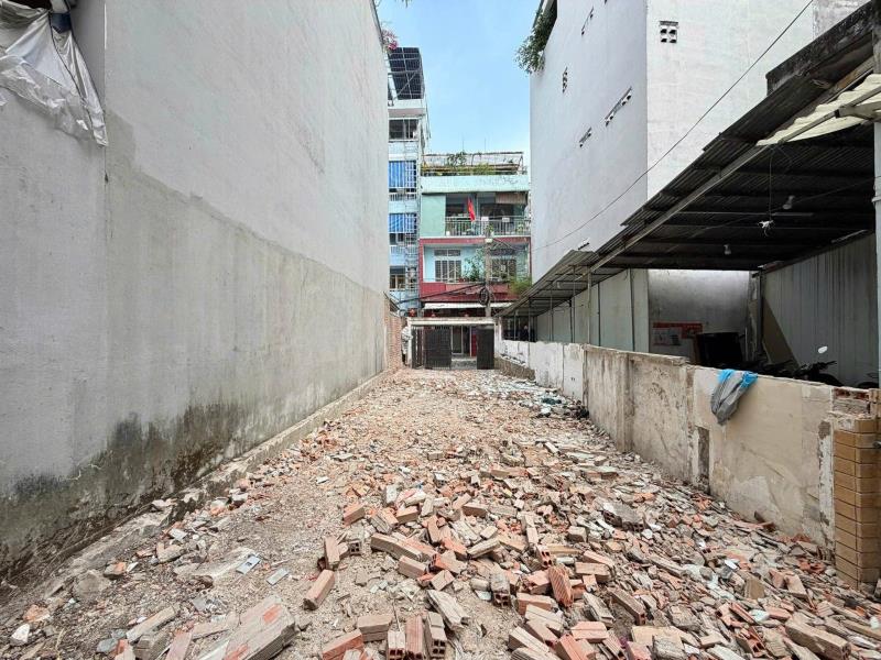 Đất mặt tiền kênh tx24, gần 90m2, vuông vức, hẻm ô tô, shr