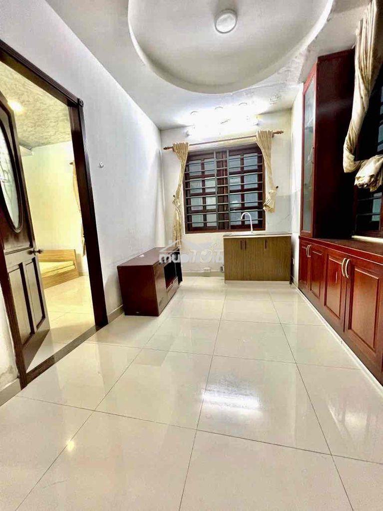 Phòng full nội thất tạ quang bửu q8 – 1pn giá 6tr7 rộng rãi