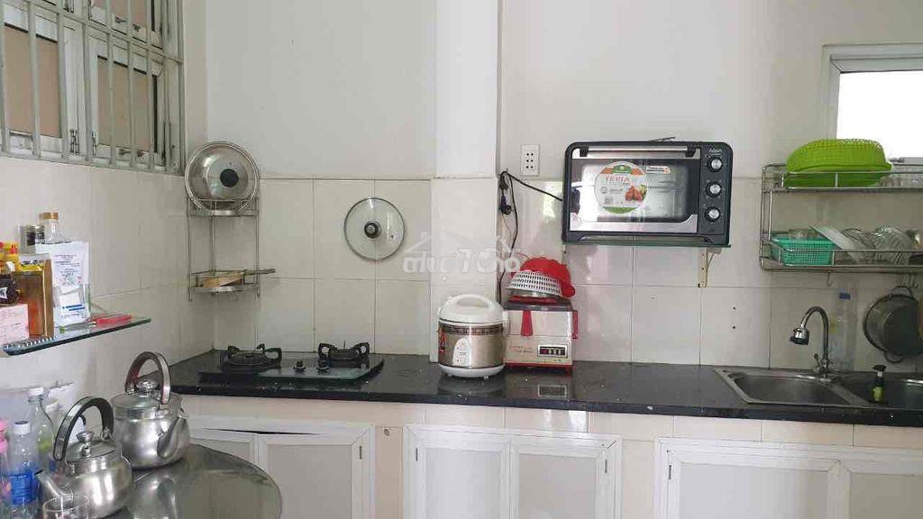 Chung cư  lô d lạc long quân - chợ hoa đầm sen - Ảnh 4