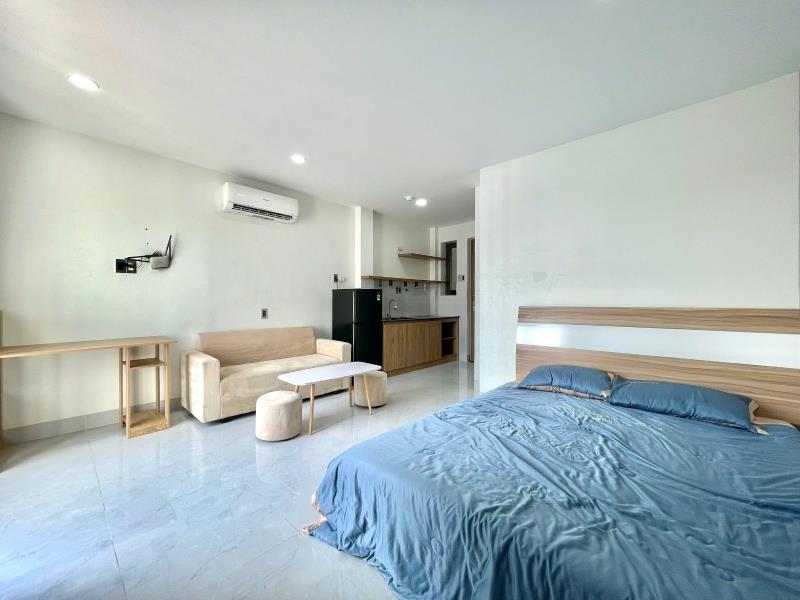 Phòng ban công siêu rộng - toà nhà thang máy - phan đăng lưu tiện về quận 1, 3 - Ảnh 4