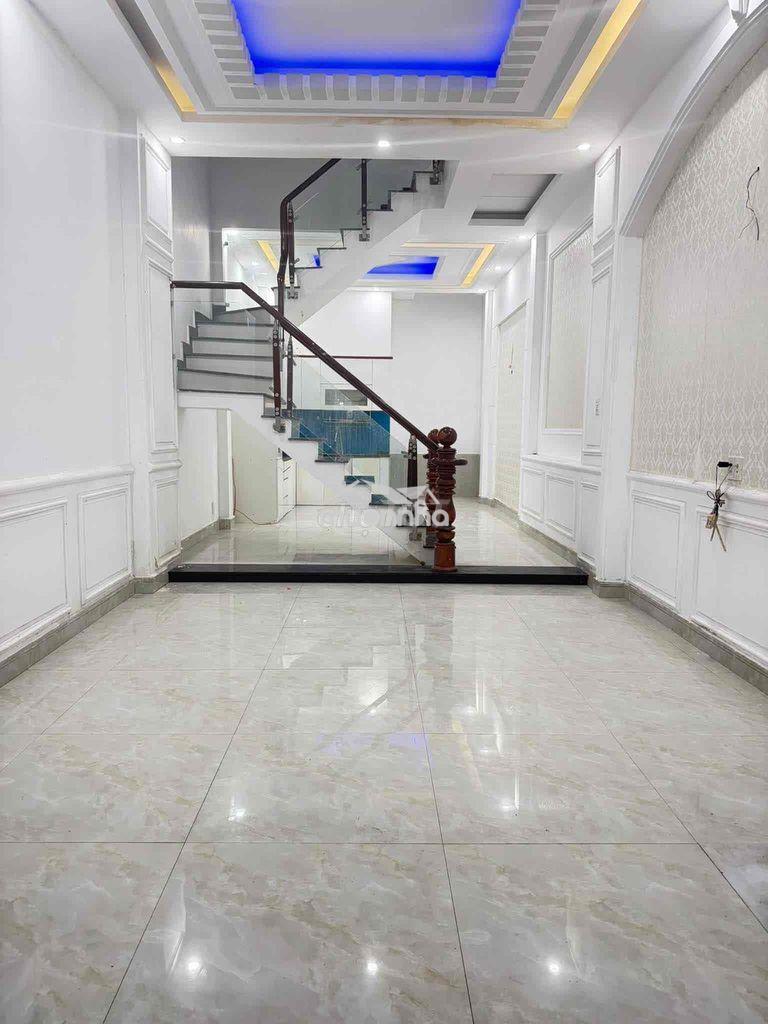 Nhà 3 lầu sân thượng 4pn hẻm 8m ngay chợ minh phát - Ảnh 3