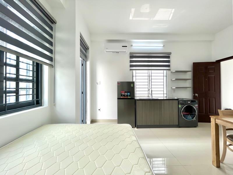 Phòng trọ phú nhuận, huỳnh văn bánh - studio ban công, máy giặt riêng - Ảnh 4