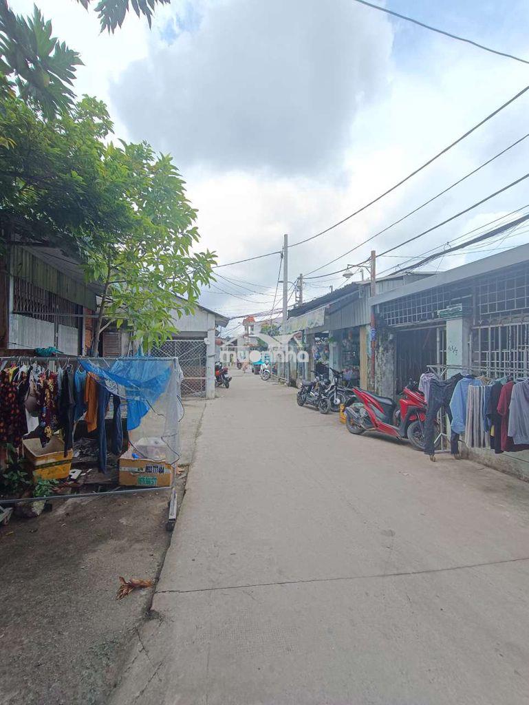 Cho thuê nhà hậu lân, bà điểm, 4 triệu 