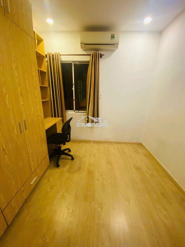 Cho thuê chung cư mt đường cmt8 gần chợ hoà hưng 2pn giá 10tr