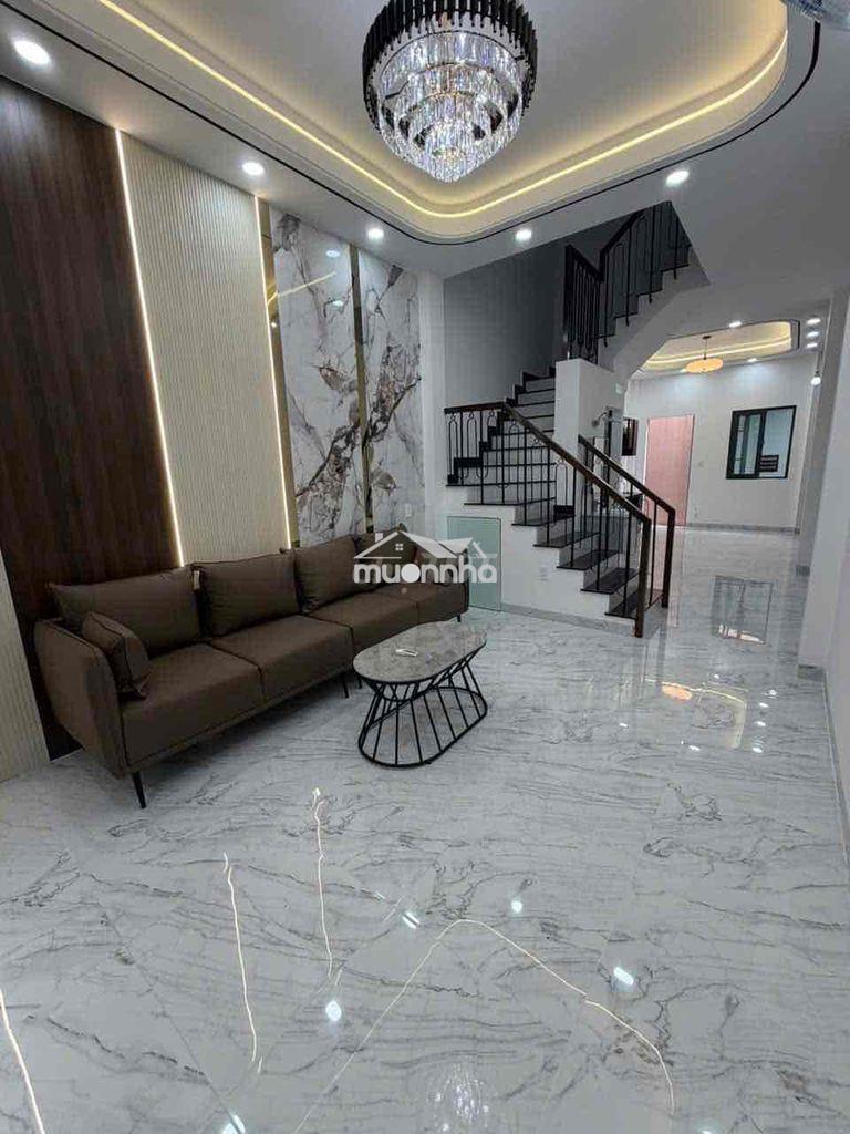 Nhà bán hẻm 137/ âu dương lân p2q8 cũ - Ảnh 2