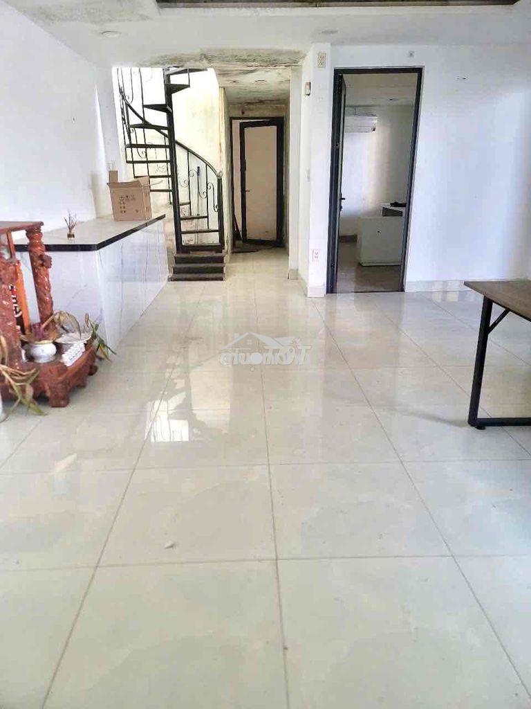 Cho thuê kho 500m2 võ văn hát & lã xuân oai quận 9