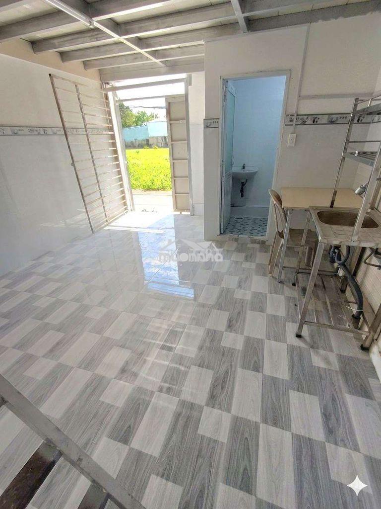 Nhà nguyên căn 40m2 giá rẻ 