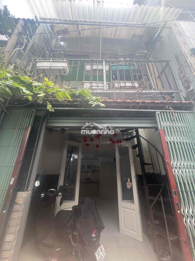 Càn chi thuê nhà đường hẻm tôn thất thuyết quận 4 dt3,7x8 m-2 tầng
