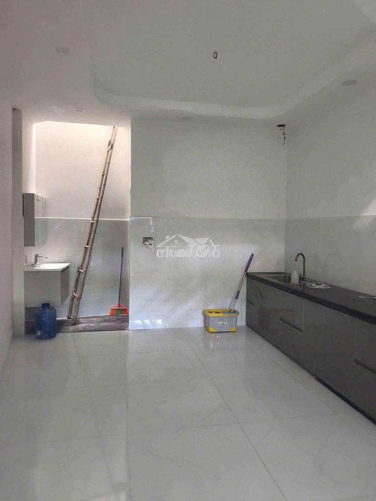 Nhà 2 tầng mới đẹp, 2pn 2wc, hbchanh,thủ đức - Ảnh 2