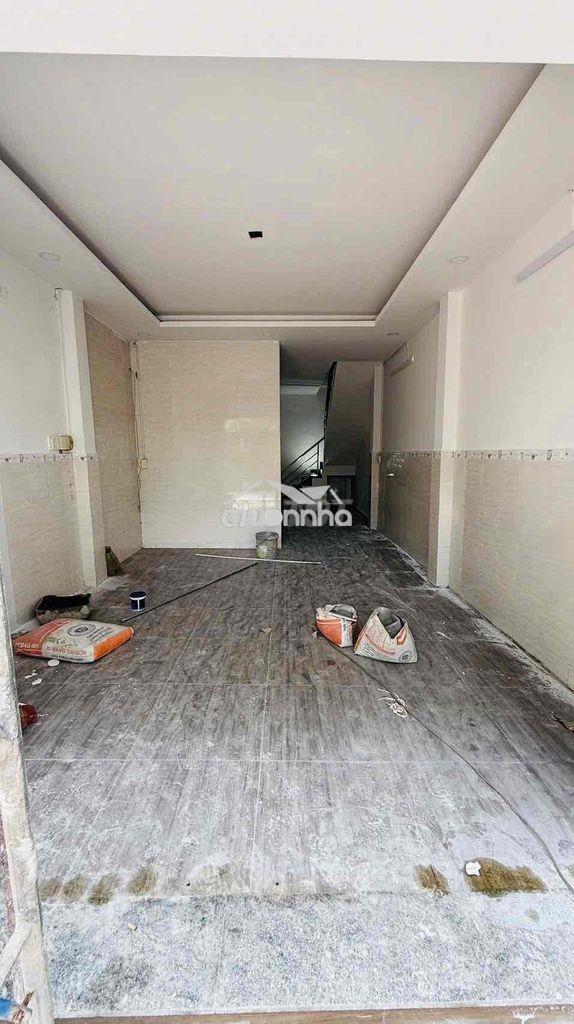Nhà hà huy giáp. trệt lầu 3pn 2wc. sân xe hơi - Ảnh 3