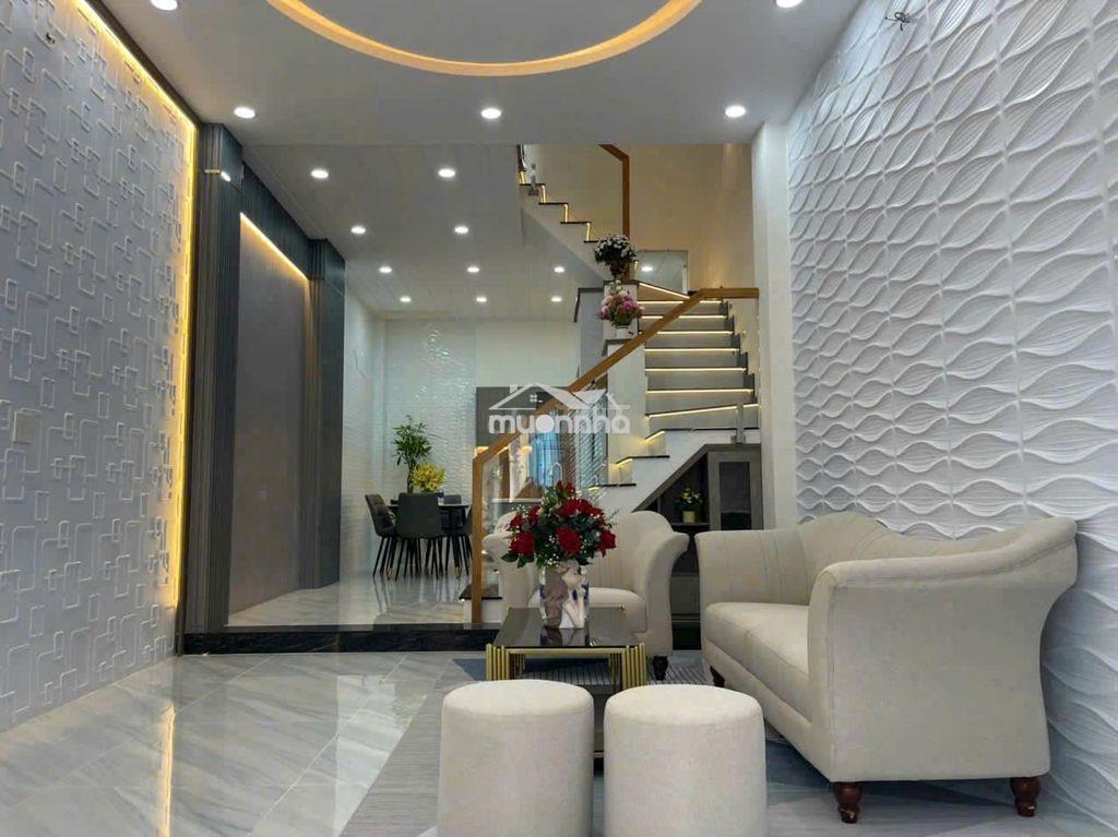 Nhà nguyên căn 4 tầng, 4x12m, full nội thất đường nguyễn tư giản - Ảnh 2