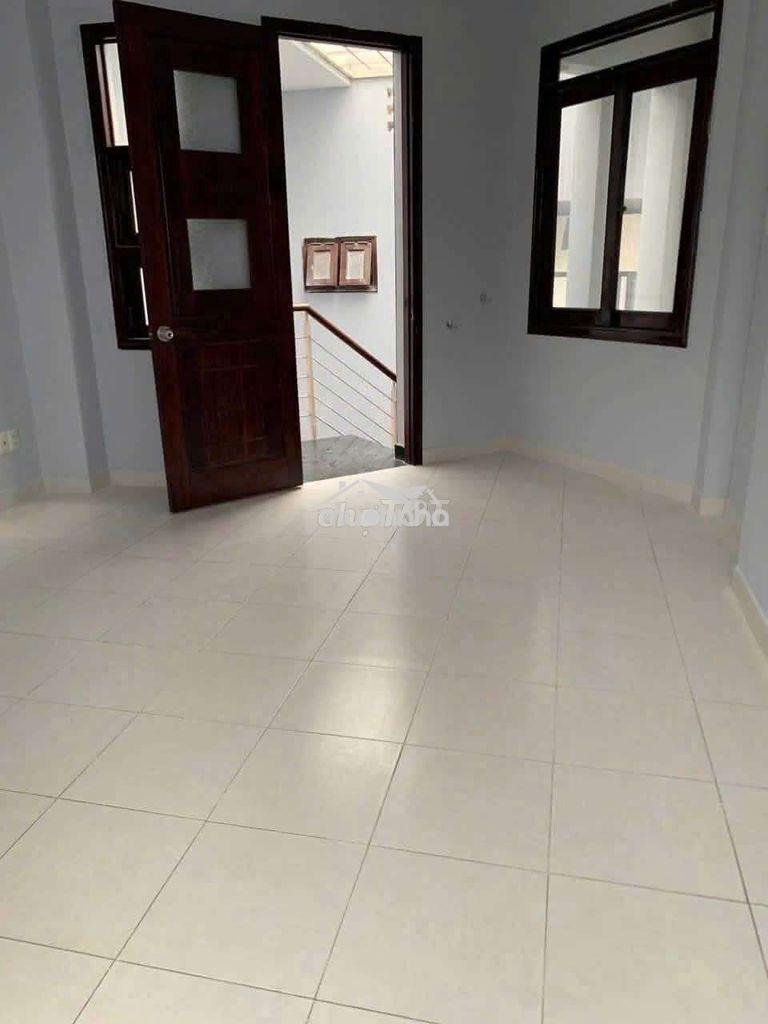 Nhà 1 trệt 2 lầu 4pn 4x20m hẻm xe hơi đường lâm văn bền - Ảnh 4