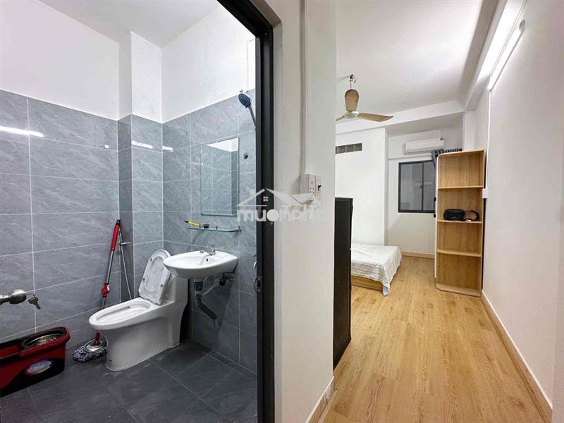 Căn hộ gần bệnh viện lớn và văn phòng nhà xe phương trang, hùng cườ
