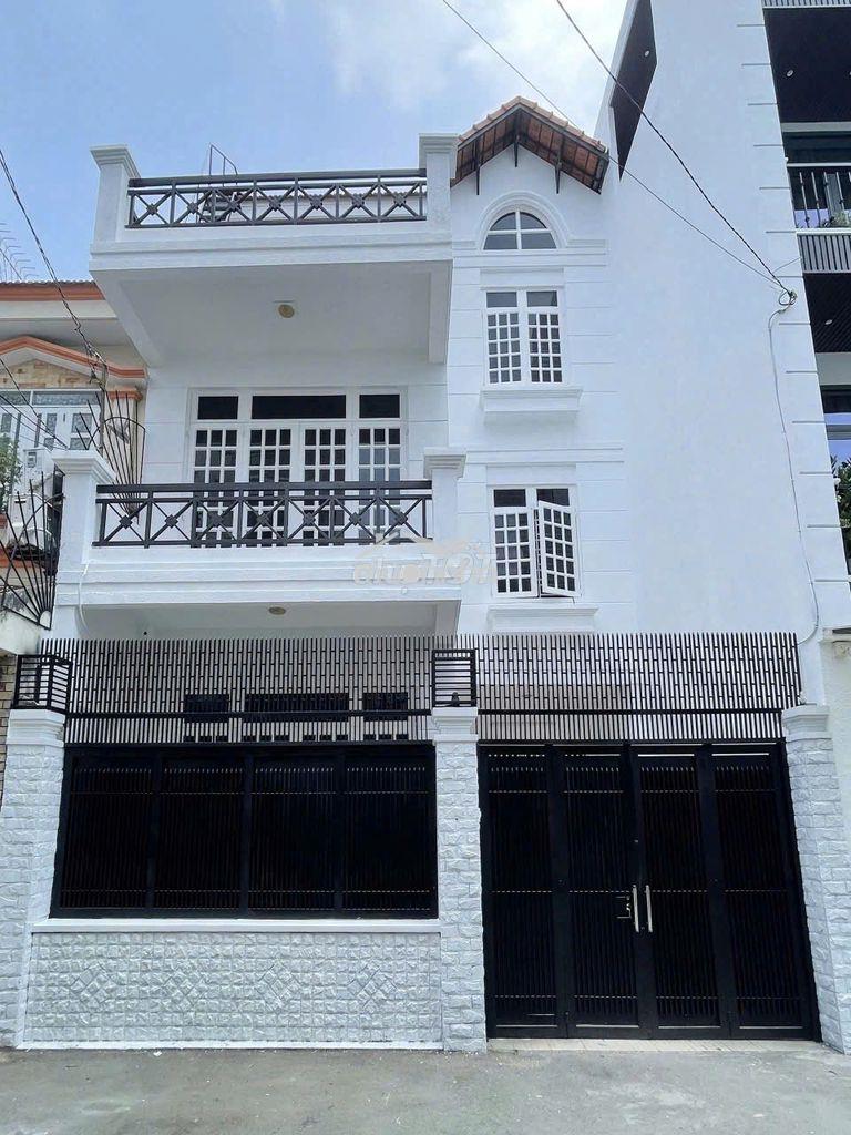 Cần cho thuê nhà hxh 27/3a trần nhật duật p.tân định q.1