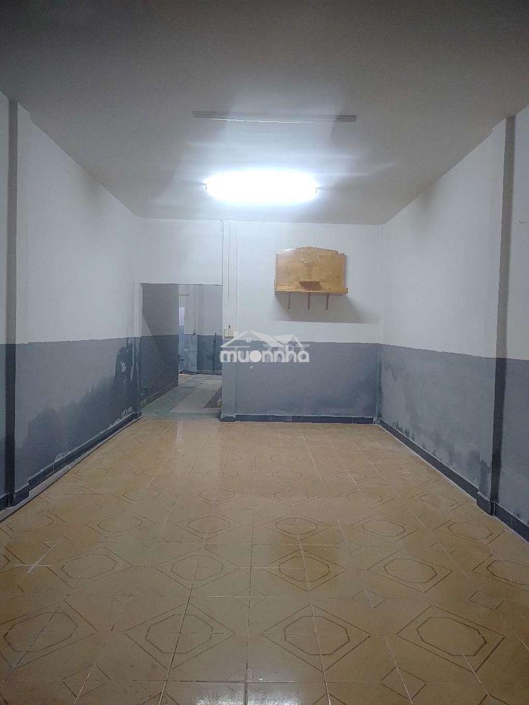Nhà cho thuê nc hẻm 216 dương bá trạc p2q8, 1.lầu, 2pn, giá 10tr/th - Ảnh 2