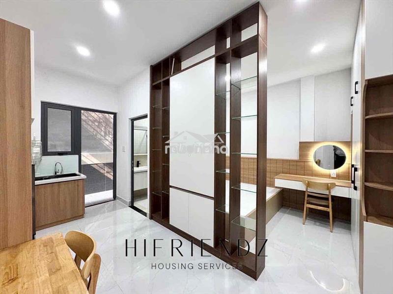 Căn hộ 1pn tách bếp cao cấp có sân phơi, máy giặt riêng lý chính thắng