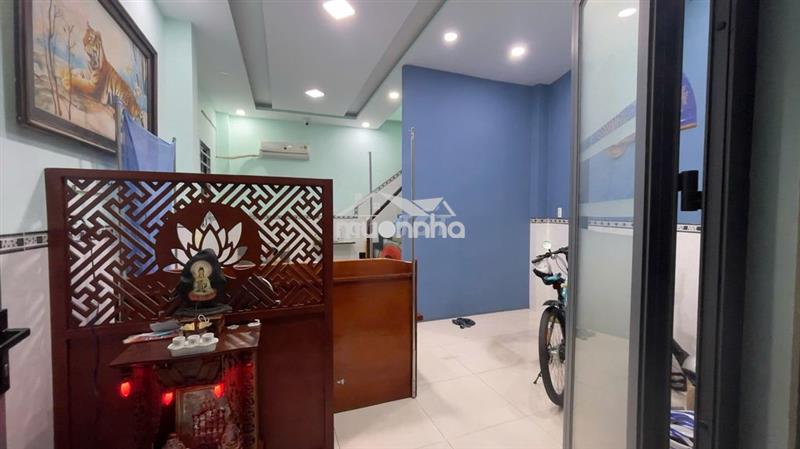 Bán nhà 30m2, 1 trệt 2 lầu 2 pn, sẵn sổ, p.3, phú nhuận