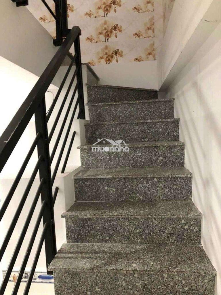 Cho thuê nhà trống sẳn vô ở liền hẻm xe tải quay đầu - Ảnh 4