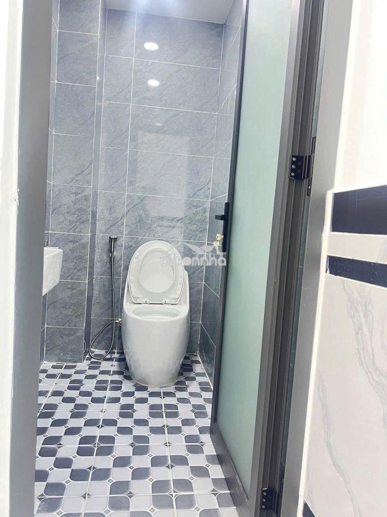 Chủ gửi bán nhà 4 phòng ngủ gần chợ thiếc, lê văn khương, q.12 - Ảnh 4