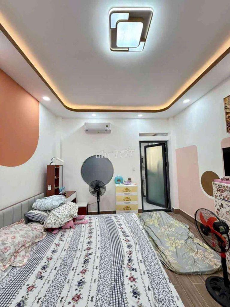 💥 Ngay chợ bà chiểu - bùi đình túy - 43m2 có phòng ngủ dưới trệt💥