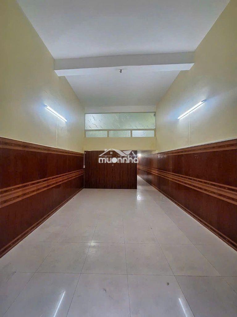 Cho thuê nhà trần hưng đạo, quận 5 – 4x20m, 3pn – 12 triệu/tháng