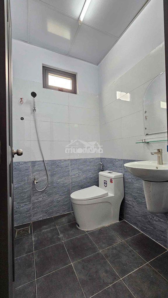 Chung cư mini dạng studio - thang máy hầm xe gần bến xe q8 - Ảnh 4