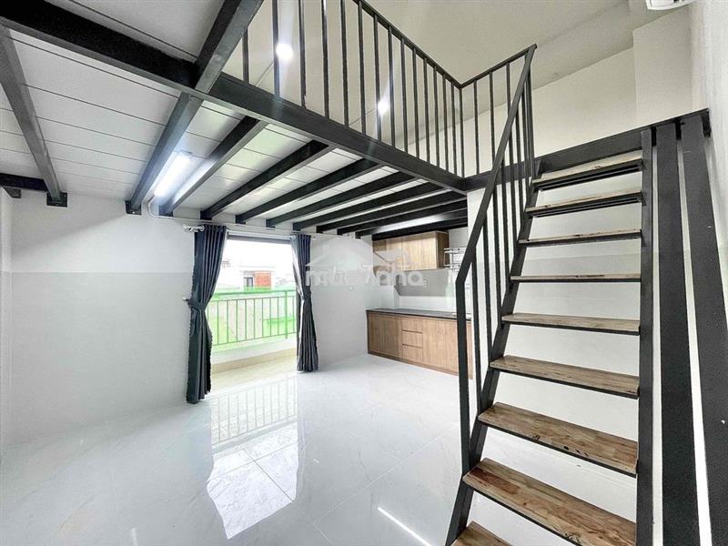 Căn hộ duplex ban công _ khu vực lê văn việt