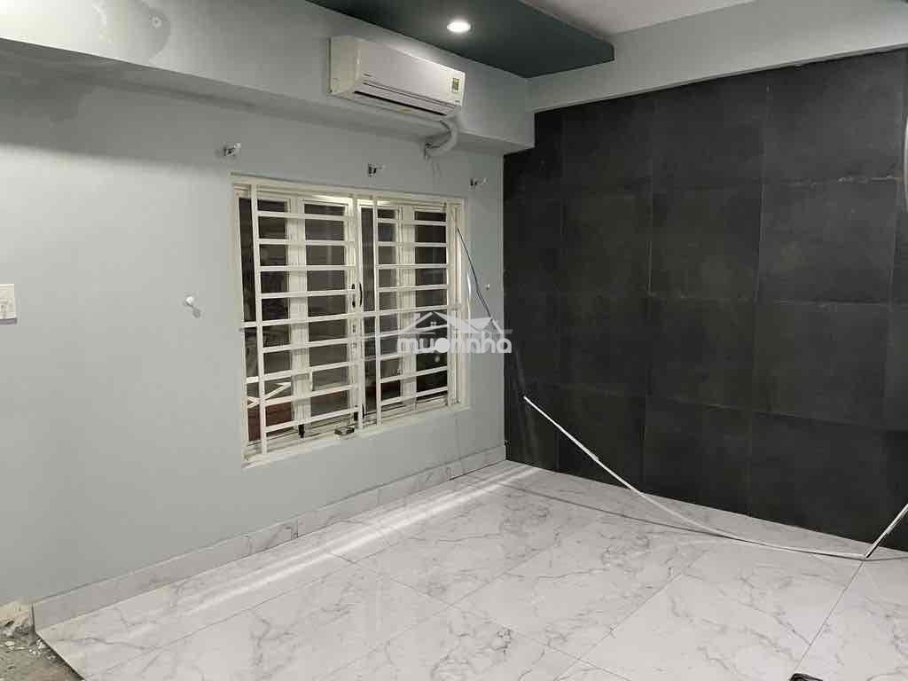 Nhà 2 phòng ngủ 4,5x10 cách mạng tháng 8 - Ảnh 4