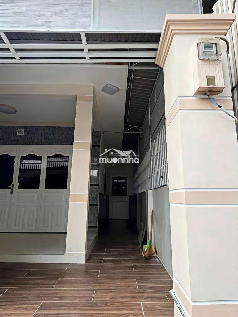 Nhà hxh dt rộng, 4pn ngay ngã tư bình phước - Ảnh 3
